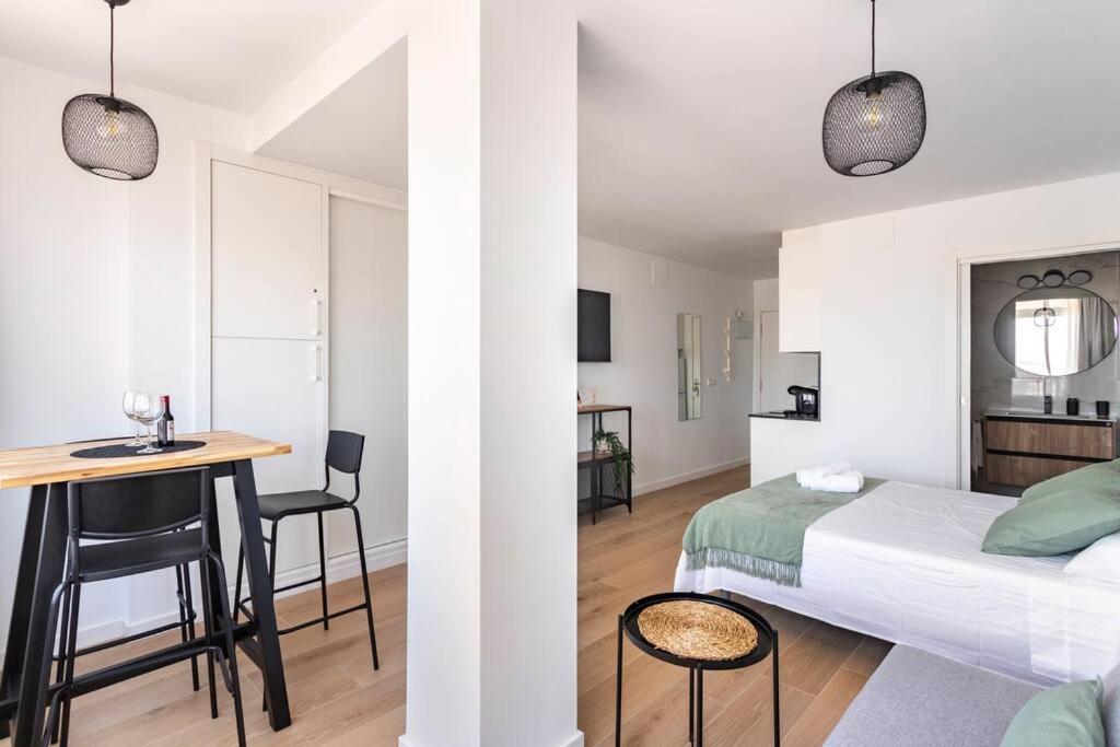 Ferienwohnung Luxury Views Downtown Alicante Exterior foto